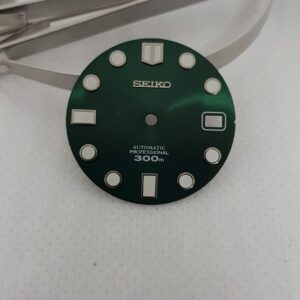 Seiko Marine Master MM300 Green Sunburst Dial - 3