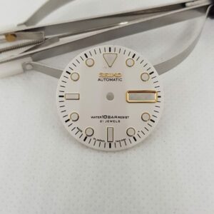 Seiko SKX Super White Dial Gold Markers 7S26 4R 6R
