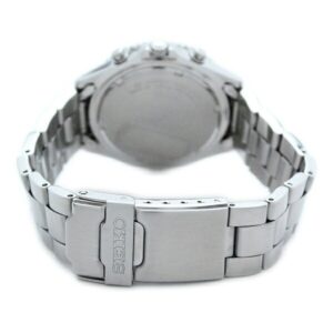 Seiko SZER033 pilot chronograph green bezel angle