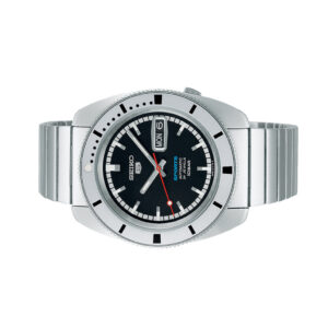 Seiko 5 Sports SRPL05 dial detail