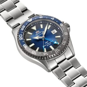 Orient Orient Mako GMT RA-BC0005L30B Blue Limited Edition Automatic Diver bracelet